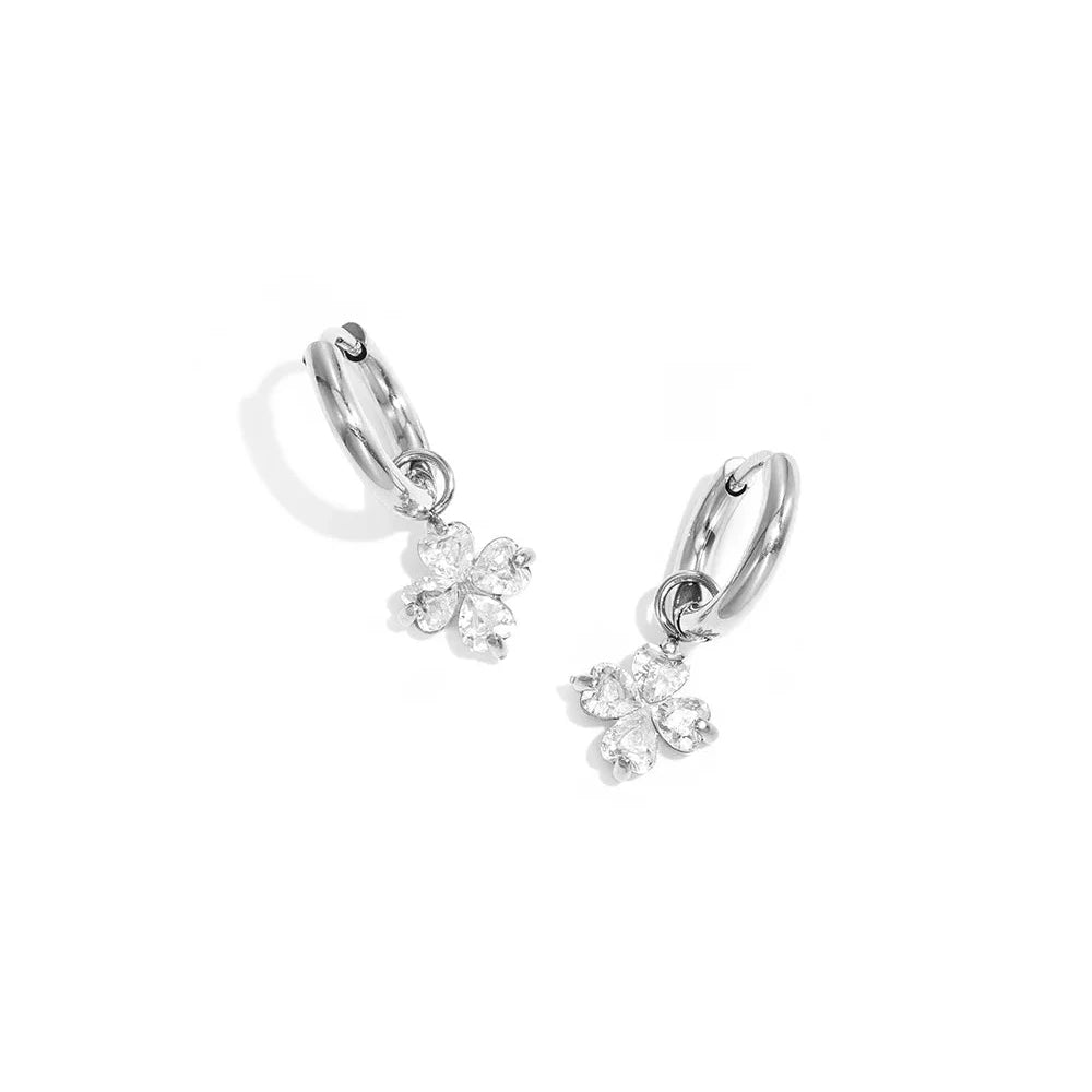 Elegante Klavertjeset met steentjes