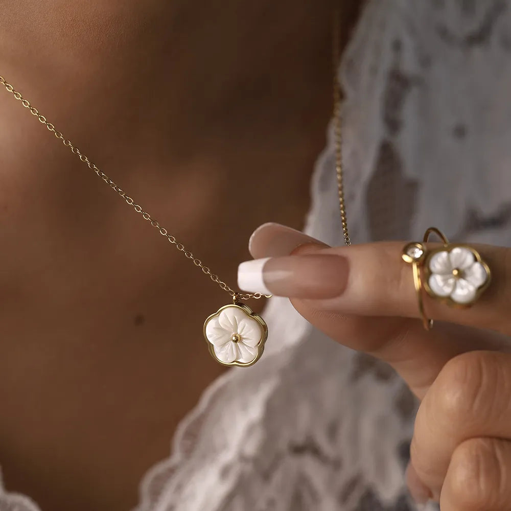 Romantische goud-witte bloem Ring