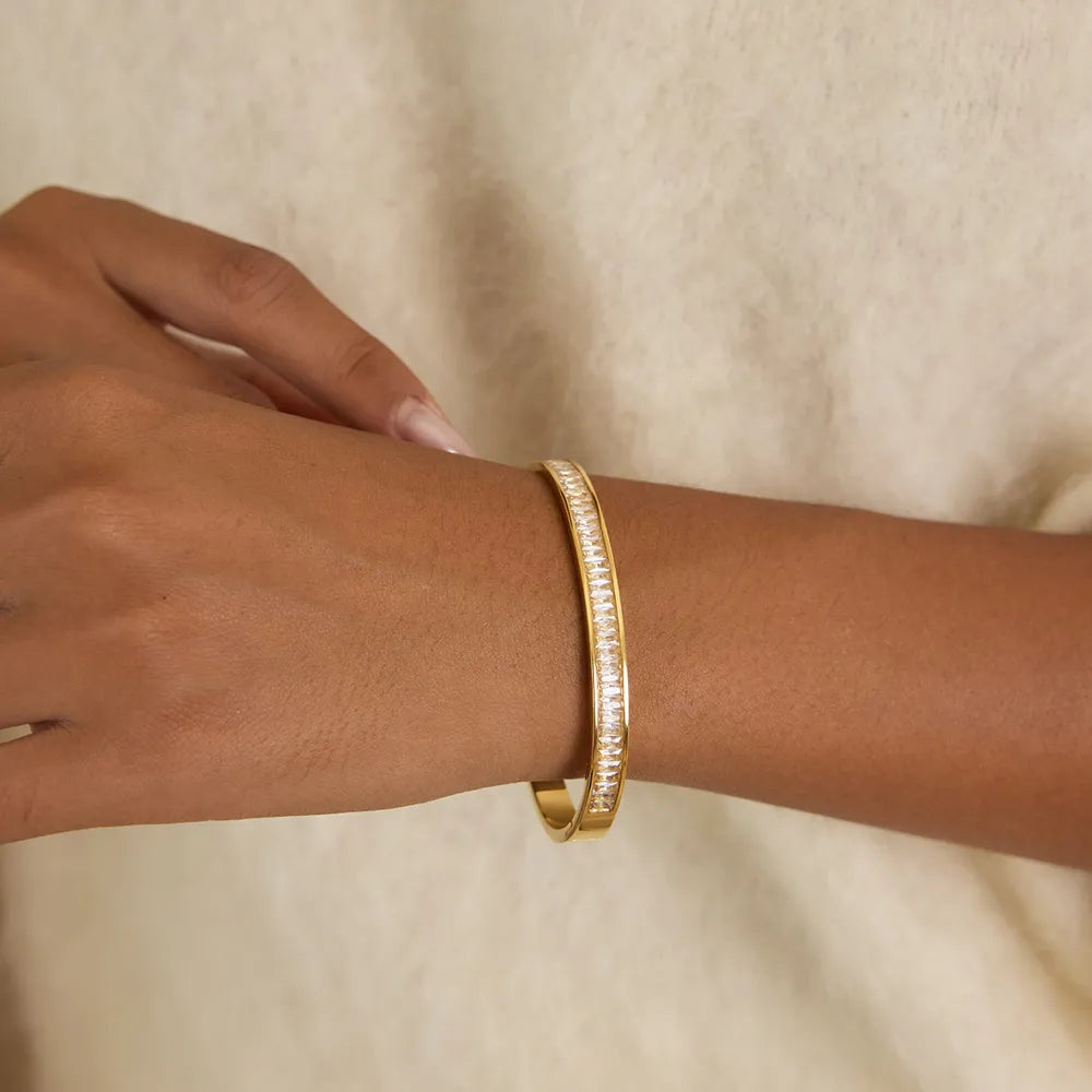 Gouden Luxe Klik Bangle